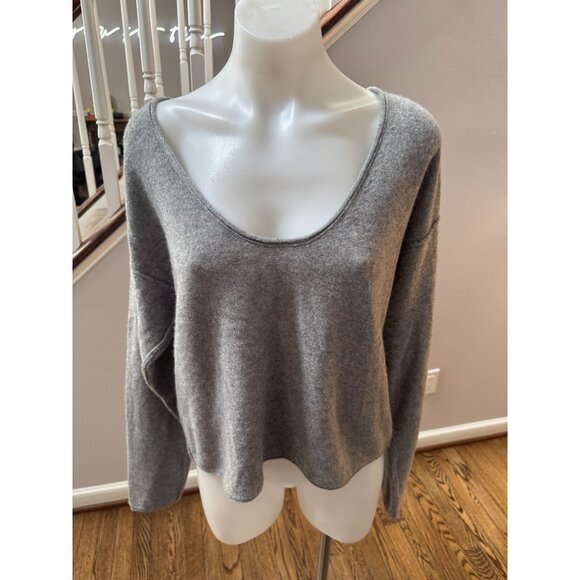 Free People Forever 100% Cashmere V Scoop Neck Sweater Grey Size Medium - Picture 1 of 3